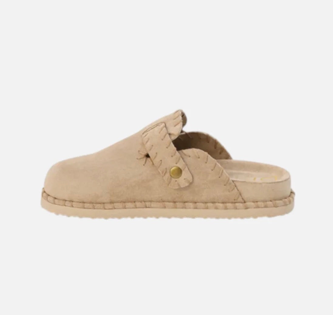 Beach by Matisse- Percy- Taupe