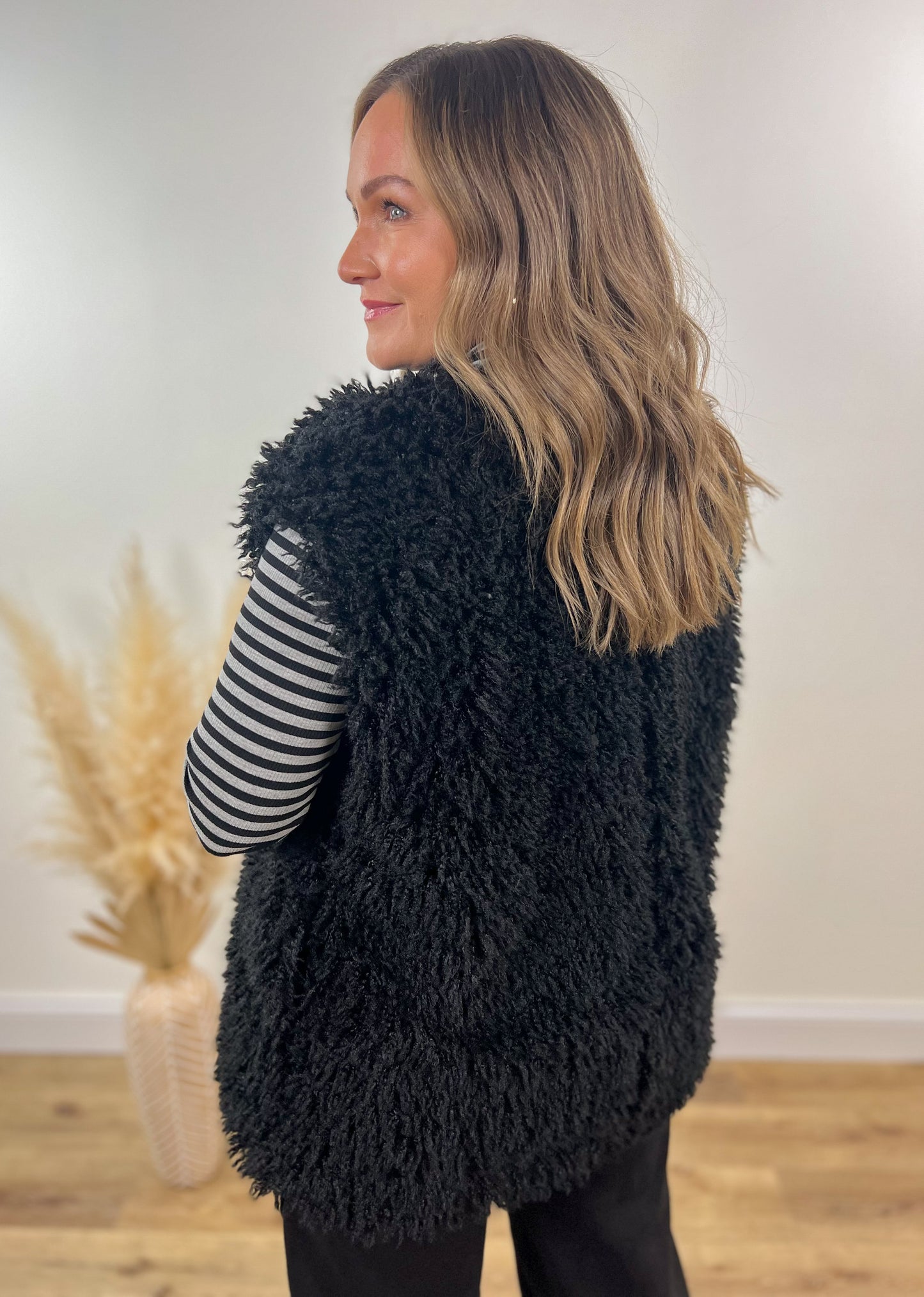 FINAL SALE - Faux Fur Toggle Vest