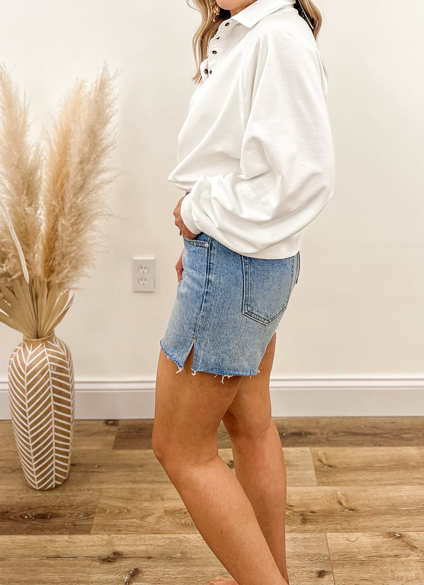 FINAL SALE-JBD Side Slit Denim Shorts