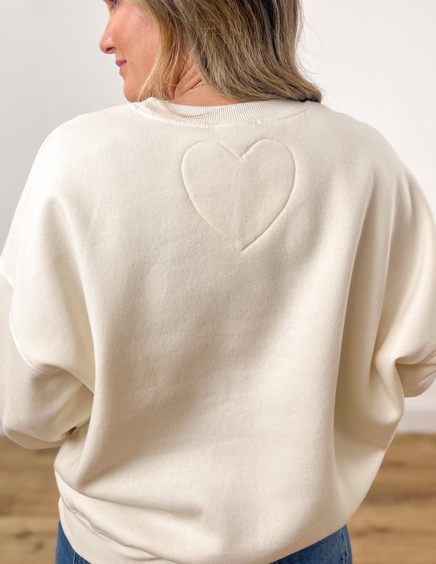 FINAL SALE - A'mour Graphic Sweatshirt