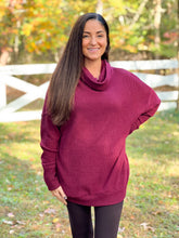 Load image into Gallery viewer, Ribbed Tunic Turtleneck Top (S-3X)