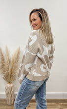 Load image into Gallery viewer, Neutral Floral Sweater
