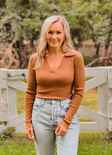 Load image into Gallery viewer, Serene Collar Sweater