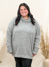 Load image into Gallery viewer, Ribbed Tunic Turtleneck Top (S-3X)
