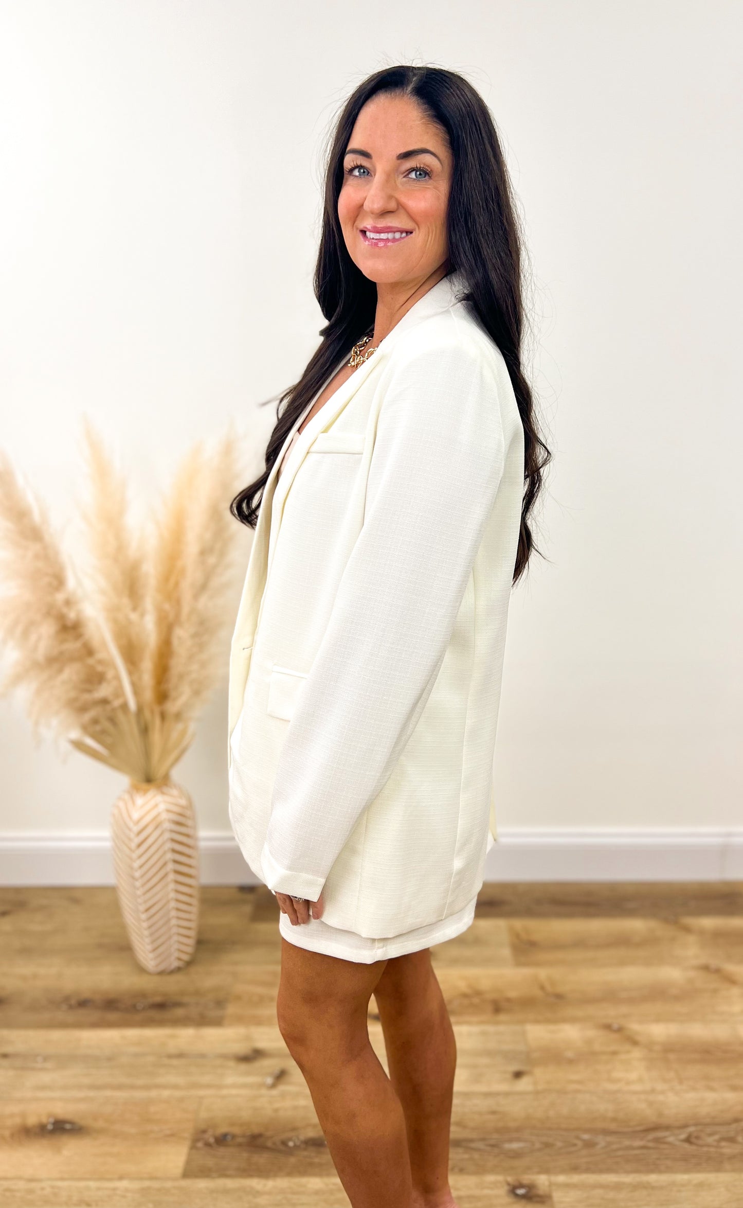 FINAL SALE- Clean and Crisp Blazer