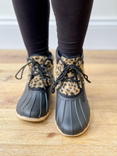 Load image into Gallery viewer, Very G- Quack Boot