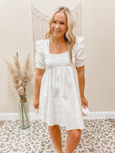 Load image into Gallery viewer, FINAL SALE- Perfect Cotton Puff Sleeve Dress