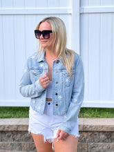 Load image into Gallery viewer, FINAL SALE - PISTOLA Brando Cropped Denim Jacket