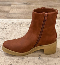 Load image into Gallery viewer, Coconuts by Matisse Elsa Boot- Saddle