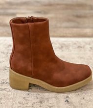 Load image into Gallery viewer, Coconuts by Matisse Elsa Boot- Saddle